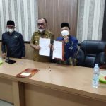Teken MoU: STKIP Kie Raha Jalin Kerjasama dengan Pemda Halbar Pengembangan SDM